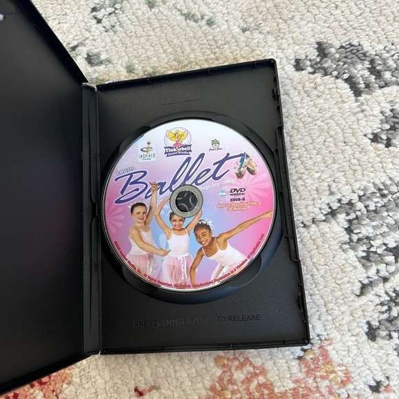 Tinkerbell’s Learn Ballet Step by Step DVD Ages 4+ Children’s Like New - Picture 4 of 7
